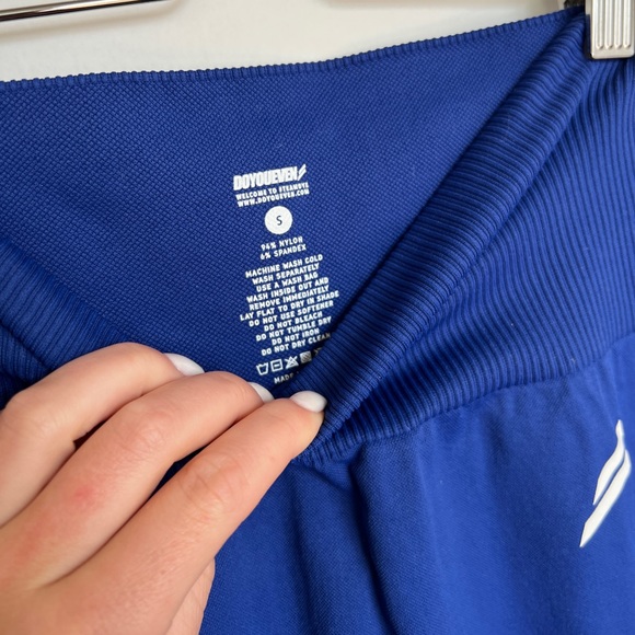 DOYOUEVEN royal blue leggings - small - Picture 7 of 8